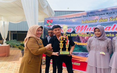 SMPN 3 Bukittinggi Raih Juara 2 Lomba Musikalisasi Puisi